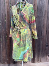 Load image into Gallery viewer, 6 Custom Geode Bride & Bridesmaid Short Robes for Maggie