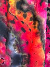 Load image into Gallery viewer, Women’s 3X Reverse Geode Jenny K Lopez Rope Tie Ruched Midi Dress with Pockets in ‘Fire on the Mountain’