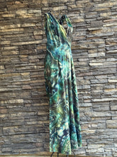 Load image into Gallery viewer, Women’s Large Geode Dressy V-Neck Jumpsuit with Pockets in ‘Moss Agate’