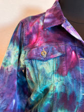 Load image into Gallery viewer, Custom Corduroy Jacket and Matching Macrame Necklace for Denise