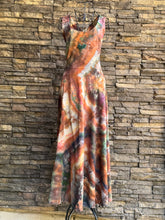 Load image into Gallery viewer, Women’s Medium Pact Organic Cotton Geode Fit & Flare Open Criss-Cross Back Maxi Dress with Pockets in ‘Petrified Wood’
