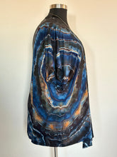 Load image into Gallery viewer, Custom Reverse Geode Kimonos for Lanette