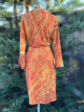 Load image into Gallery viewer, 6 Custom Geode Bride & Bridesmaid Short Robes for Maggie