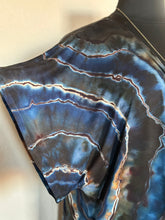 Load image into Gallery viewer, Custom Reverse Geode Kimonos for Lanette