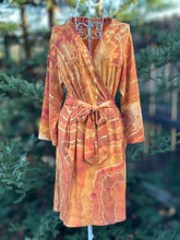 Load image into Gallery viewer, 6 Custom Geode Bride & Bridesmaid Short Robes for Maggie