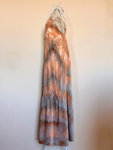 Load image into Gallery viewer, Women’s Medium Strappy Tiered Maxi Dress with Pockets in ‘Blue Gray Twist’
