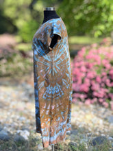 Load image into Gallery viewer, Women’s Large 100% Rayon Easy Breezy Dress in ‘Wild Thing’