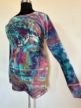 Load image into Gallery viewer, Women’s XL (fits closer to a large) Geode Sun Tarot Slouchy Pullover and Shorts Lounge Set in ‘Cosmic’