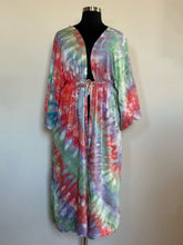 Load image into Gallery viewer, Women’s XL Tie Front Kimono Duster in ‘Tide Pool’