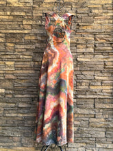 Load image into Gallery viewer, Women’s Medium Pact Organic Cotton Geode Fit & Flare Open Criss-Cross Back Maxi Dress with Pockets in ‘Petrified Wood’