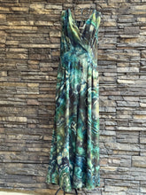 Load image into Gallery viewer, Women’s Large Geode Dressy V-Neck Jumpsuit with Pockets in ‘Moss Agate’