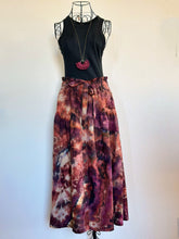 Load image into Gallery viewer, Custom Geode Tie Skirt in ‘Scarlet Begonias’ for Gerry