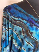Load image into Gallery viewer, Women’s 2X Reverse Geode 3/4 Sleeve Off Shoulder Dolman Top in ‘Midnight Sapphire’
