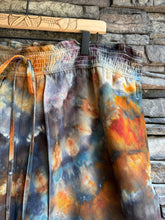 Load image into Gallery viewer, Women’s XXL (18) Geode Linen Blend Wide-Leg Split-Hem Flowy Pants with Pockets in ‘Midnight Jasper’