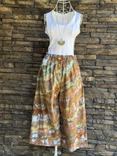 Load image into Gallery viewer, Custom Spiral T-Shirt in ‘Bird Song’ & Linen Cropped Pants for Monika