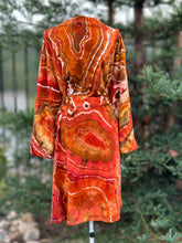 Load image into Gallery viewer, 6 Custom Geode Bride & Bridesmaid Short Robes for Maggie