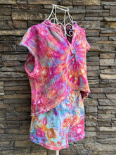 Load image into Gallery viewer, Women’s Large 100% Cotton Gauze 2 Piece Shorts & Top Boutique Set in ‘Bird Song’