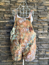 Load image into Gallery viewer, Women’s XXL Cotton/Linen Overall Shorts in ‘Wild Thing’