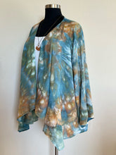 Load image into Gallery viewer, Women’s 2X 100% Rayon Waterfall Kimono Jacket in ‘Teal Gold’