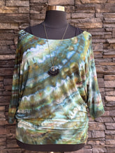 Load image into Gallery viewer, Women’s 2X Off Shoulder 3/4 Sleeve Dolman Top in ‘Moss Agate’ Twist