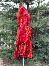 Load image into Gallery viewer, 6 Custom Geode Bride & Bridesmaid Short Robes for Maggie