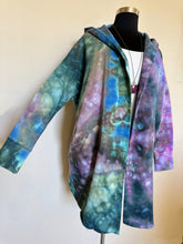 Load image into Gallery viewer, Women’s 2X (runs large) Oversized Geode Hooded Sweatshirt Open Front Cardigan with Pockets in ‘Abalone’