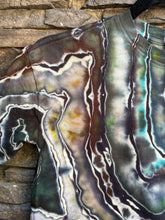 Load image into Gallery viewer, Custom Reverse Geode Pieces for Kate