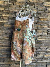 Load image into Gallery viewer, Women’s XXL Cotton/Linen Overall Shorts in ‘Wild Thing’