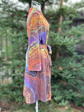 Load image into Gallery viewer, 6 Custom Geode Bride & Bridesmaid Short Robes for Maggie