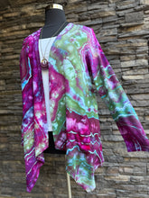 Load image into Gallery viewer, Women’s 2XL Geode Cardigan with Pockets in ‘Tourmaline’
