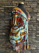 Load image into Gallery viewer, Women’s 3X Geode Kimono Style Dress in ‘Koroit Boulder Opal’
