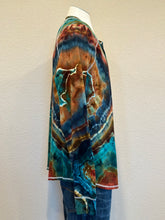 Load image into Gallery viewer, Men’s XL Geode Long Sleeved Henley in ‘Emerald Forest’