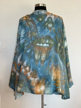 Load image into Gallery viewer, Women’s 2X 100% Rayon Waterfall Kimono Jacket in ‘Teal Gold’