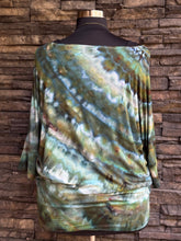 Load image into Gallery viewer, Women’s 2X Off Shoulder 3/4 Sleeve Dolman Top in ‘Moss Agate’ Twist