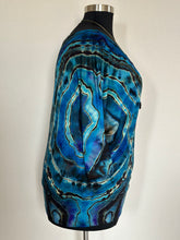 Load image into Gallery viewer, Women’s 2X Reverse Geode 3/4 Sleeve Off Shoulder Dolman Top in ‘Midnight Sapphire’