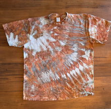 Load image into Gallery viewer, Custom Men’s T-Shirt in ‘Golden Brown Blue Gray’ for Tom Price