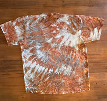 Load image into Gallery viewer, Custom Men’s T-Shirt in ‘Golden Brown Blue Gray’ for Tom Price