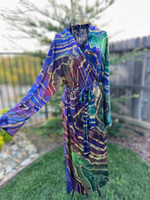 Load image into Gallery viewer, Custom Reverse Geode Bamboo Robe for Coleen