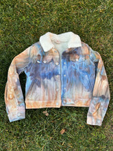 Load image into Gallery viewer, Youth Girls Medium (7/8) Sherpa Lined Corduroy Jacket in ‘Blue Gray’
