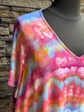 Load image into Gallery viewer, Women’s 4X Luxe V-Neck T-Shirt in ‘Bird Song’

