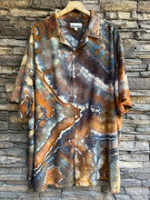 Load image into Gallery viewer, Men’s 4X 100% Rayon Button Up Short Sleeved Geode Shirt in ‘Turkey Tail Mushroom’
