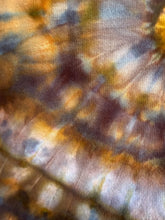 Load image into Gallery viewer, Youth Medium Burt’s Bees Organic Cotton Crewneck Sweatshirt in ‘Walls of the Cave’ Spiral
