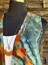 Load image into Gallery viewer, Women’s XL Geode Sleeveless Open Front Cardigan Vest with Pockets in ‘Boulder Turquoise’

