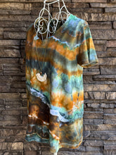 Load image into Gallery viewer, Women’s Small (4/6) Geode V-Neck T-Shirt in ‘Bronzed Teal’
