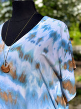 Load image into Gallery viewer, Women’s Medium-XL Hand-sewn Caftan with Drop Pockets in ‘Blue Gray’
