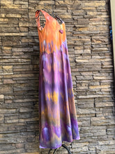 Load image into Gallery viewer, Women’s Medium Upcycled Pact Organic Cotton Sleeveless V-Neck Maxi Dress with Pockets in ‘Purple Moss Agate’ Inclined Twist
