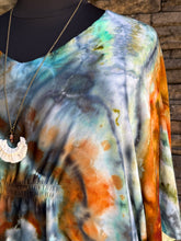 Load image into Gallery viewer, Women’s One Size Plus Geode 100% Rayon Ibiza Caftan in ‘Boulder Turquoise’
