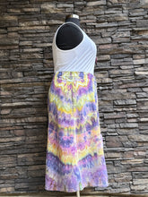 Load image into Gallery viewer, Women’s XXL Linen/Rayon Midi Skirt with Button Front &amp; Pockets in ‘Sugar Plum’
