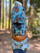 Load image into Gallery viewer, Men’s Small Lucky Brand Geode Pearl Snap Button Up Shirt in ‘Boulder Turquoise’
