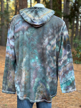 Load image into Gallery viewer, Men’s 2XL Geode Long Sleeved Hooded Henley in ‘Starling’
